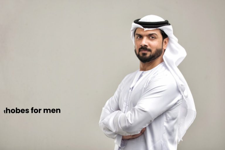 Thobes For Men – Mixed Traditions