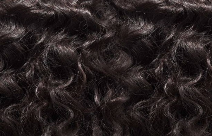 Synthetic Curly Bundles