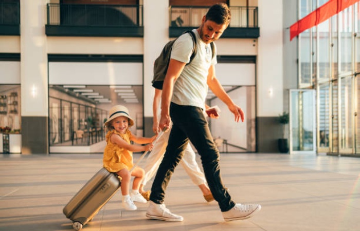 What is the little babog family lifestyle travel blog