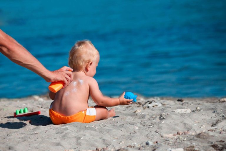 Why You Shouldn’t Apply Kid’s Sunscreen Until 6 Months Old