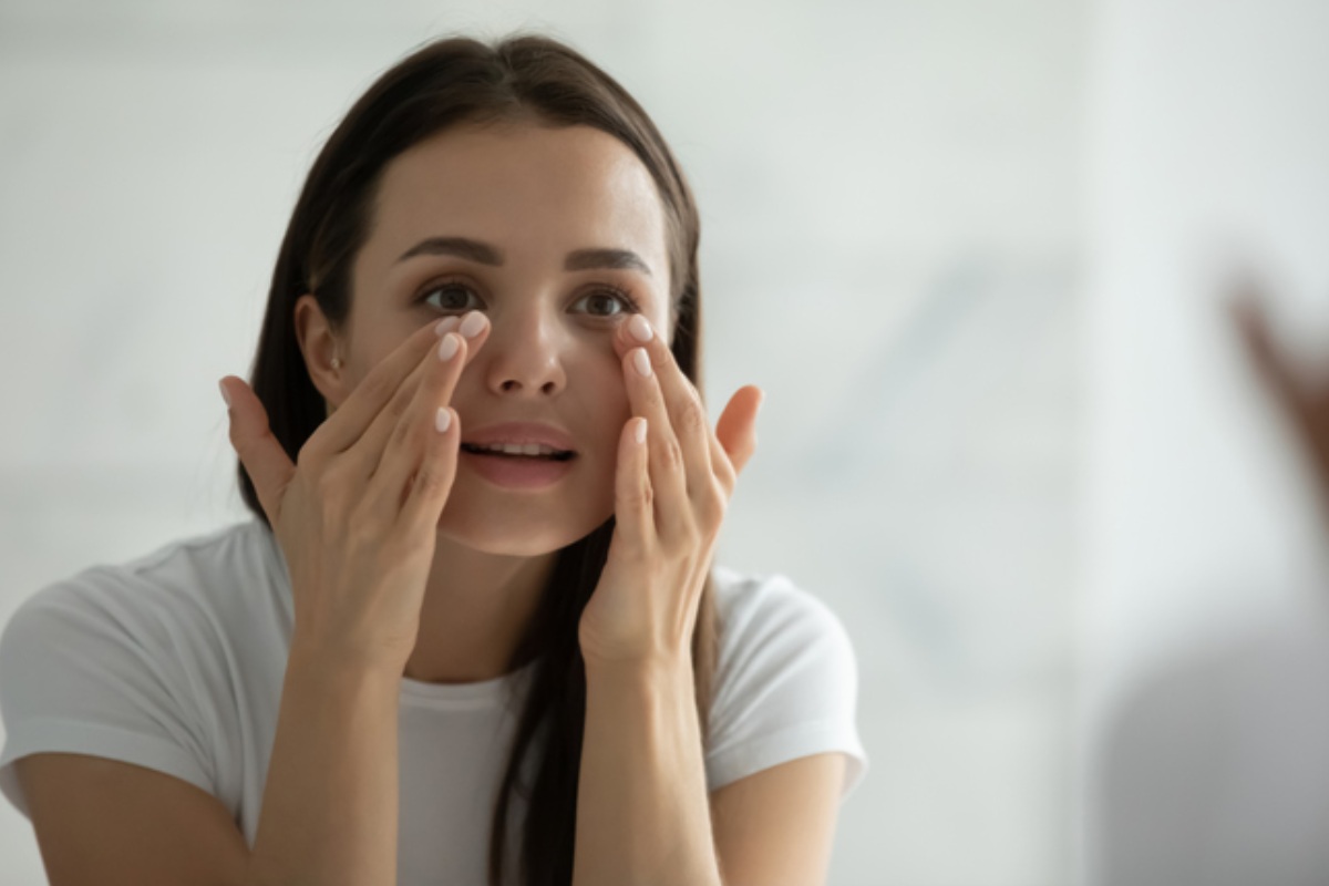 Non Invasive Options For Treating Under Eye Hollows Brightening Your